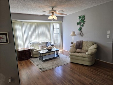 Timber Pines Maintained Villa On A Cul-De-Sac - Manor Pines - photo 4