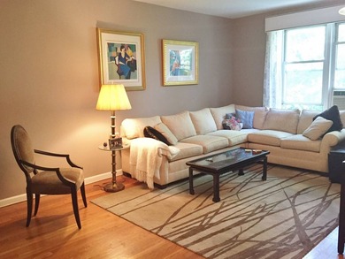 Exclusive New to Market 1-Bedroom Co-op with Parking - photo 5