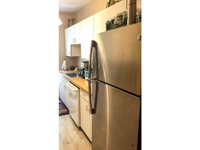 Exclusive New to Market 1-Bedroom Co-op with Parking - photo 8