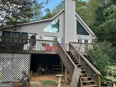 Lake Home For Sale in Eatonton, Georgia