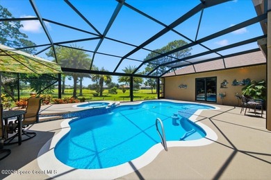 There are homes you tour... And there are homes you discover - photo 5