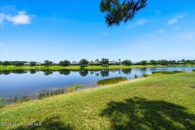 There are homes you tour... And there are homes you discover - photo 10