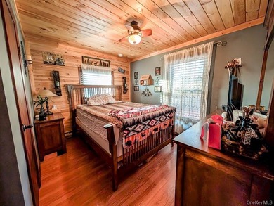 Welcome to this cozy and affordable 2-bedroom, 1-bathroom home - photo 9