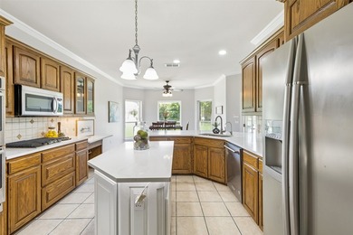 Enjoy the best of lakeside living with the convenience of a - photo 9