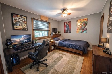 Welcome to this cozy and affordable 2-bedroom, 1-bathroom home - photo 10