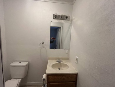 3 Bedroom 2.5 bath home sets on a private and quiet lot in - photo 17