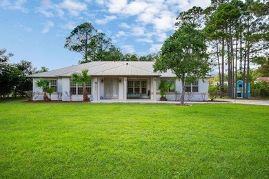 Beautifully renovated home ideally located just minutes from - photo 1