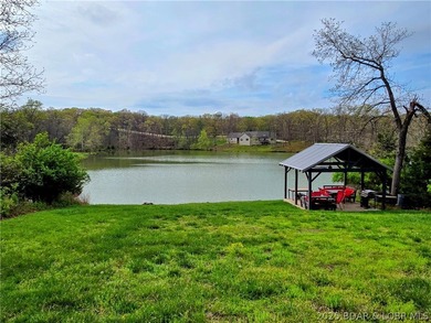 Imagine morning coffee overlooking the water views that change - photo 2