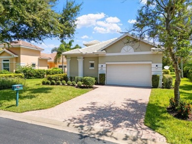 (private lake, pond, creek) Home For Sale in Vero Beach Florida