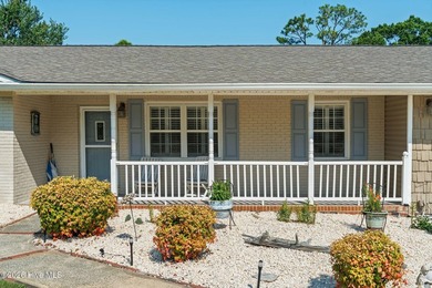 Welcome to 211 South Shore Drive an Oasis lake side retreat - photo 6