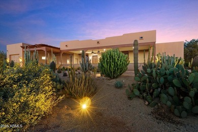 Tucked into the natural beauty of Cave Creek, this thoughtfully