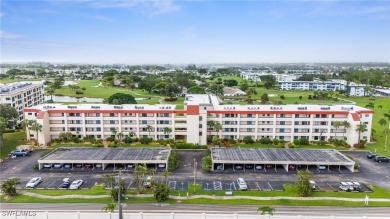 (private lake, pond, creek) Condo Sale Pending in Fort Myers Florida