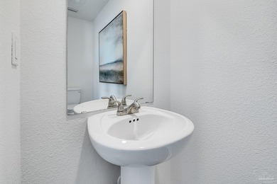 The Littleton floor plan offers 4 bedrooms, 2.5 baths, and 1,891 - photo 7