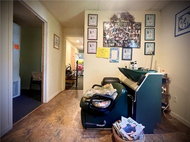 This unique 1,080 sq. ft. corner property is currently operating - photo 9