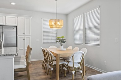Coastal Living. Exceptional Location. Fully Furnished. Proven - photo 13