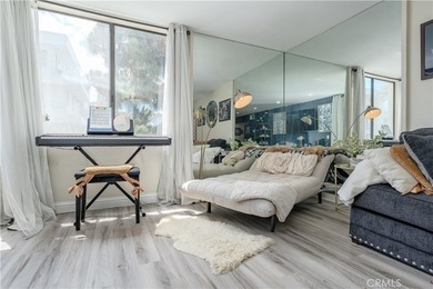 Immerse yourself in the delightful charm of this stunning - photo 20