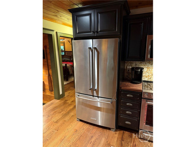 If a quality mountain home, at a reasonable price, is what - photo 21