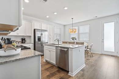 Coastal Living. Exceptional Location. Fully Furnished. Proven - photo 22