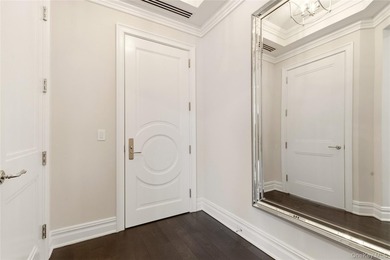 North Hills. Luxury living at its best in this corner 2 bedroom - photo 3