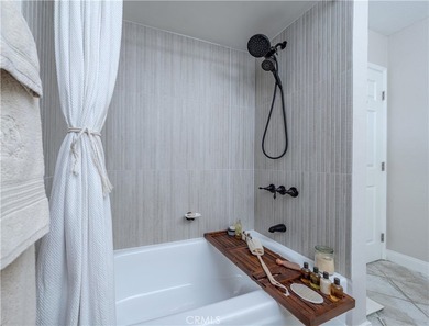 Immerse yourself in the delightful charm of this stunning - photo 24