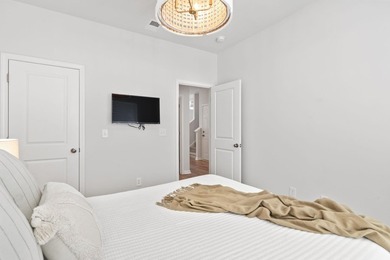 Coastal Living. Exceptional Location. Fully Furnished. Proven - photo 27