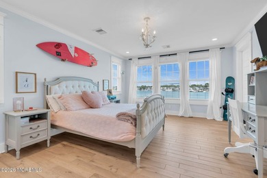 An Extraordinary Waterfront Estate with Panoramic Views and - photo 32