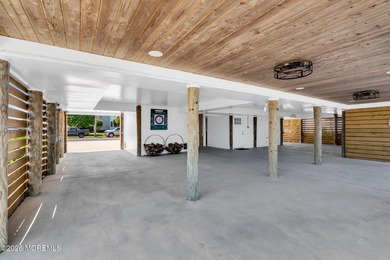 An Extraordinary Waterfront Estate with Panoramic Views and - photo 45