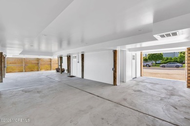 An Extraordinary Waterfront Estate with Panoramic Views and - photo 46