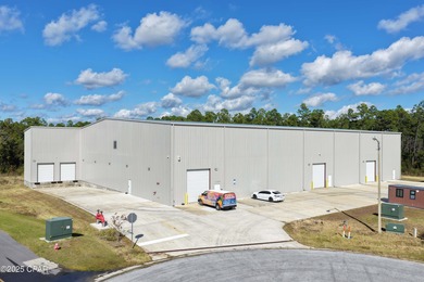 Rare opportunity to acquire a truly unique, industrial warehouse - photo 1