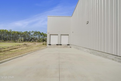 Rare opportunity to acquire a truly unique, industrial warehouse - photo 9
