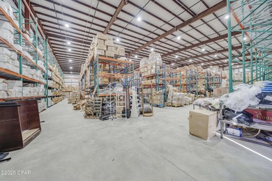 Rare opportunity to acquire a truly unique, industrial warehouse - photo 10