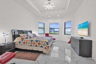 Beautifully upgraded 2025 Bellagio model in the highly - photo 19
