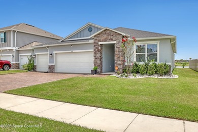 THIS HOME HAS IT ALL! Why wait to build when you can move right - photo 2