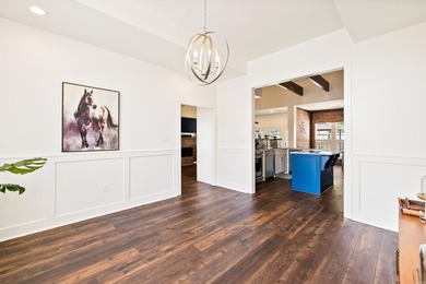 Welcome to this beautifully updated 3-bedroom, 2-bath home - photo 23