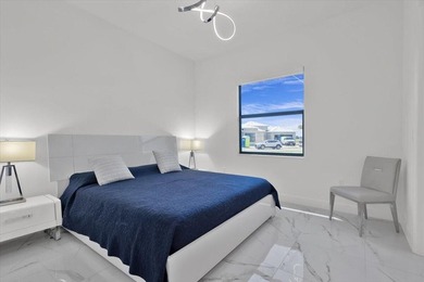 Beautifully upgraded 2025 Bellagio model in the highly - photo 32