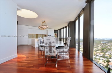 BEAUTIFUL PENTHOUSE RESIDENCE. UNOBSTRUCTED OCEAN, INTRACOASTAL - photo 5