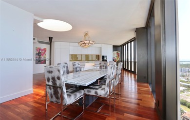 BEAUTIFUL PENTHOUSE RESIDENCE. UNOBSTRUCTED OCEAN, INTRACOASTAL - photo 6