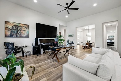 Welcome to this beautifully designed, priced-to-sell one-story - photo 13