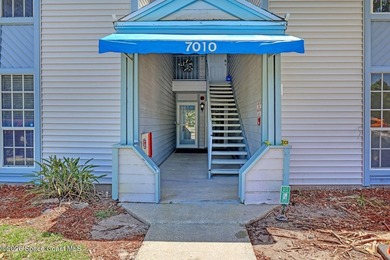 Wake up to breathtaking, unobstructed views of the Indian River - photo 4