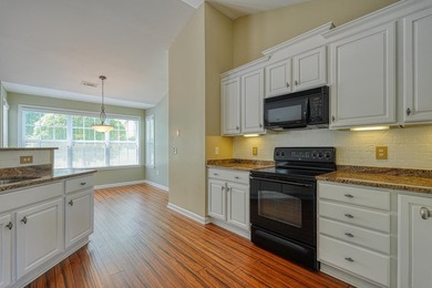 Welcome home to this beautifully maintained 3-bedroom, 2-bath - photo 14