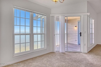 Wake up to breathtaking, unobstructed views of the Indian River - photo 10