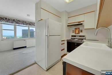 Contact Debra Jacobs or Halley Natkin Coldwell Banker Fort Lee - photo 24