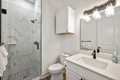 Welcome to this beautifully designed, priced-to-sell one-story - photo 30