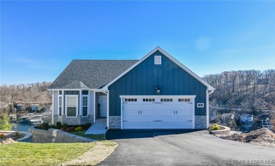 Lake Townhome/Townhouse For Sale in Lake Ozark, Missouri
