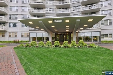 Contact Debra Jacobs or Halley Natkin Coldwell Banker Fort Lee - photo 38