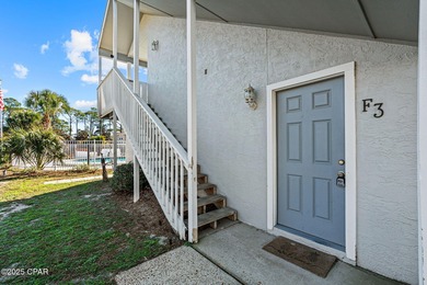 Bright ground-floor 1BR/1BA in the gated, waterfront community - photo 4