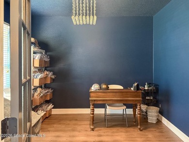 Welcome to 1330 Enclave Dr - your own private retreat on the - photo 4