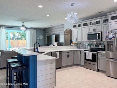 Welcome to 1330 Enclave Dr - your own private retreat on the - photo 7