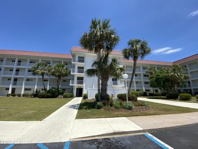Live where golf course views and coastal convenience come - photo 1