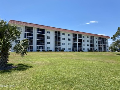 Live where golf course views and coastal convenience come - photo 6